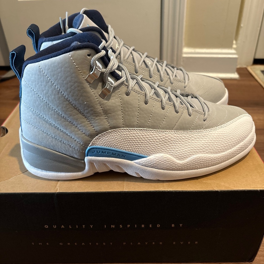 Air Jordan 12 Retro size 8